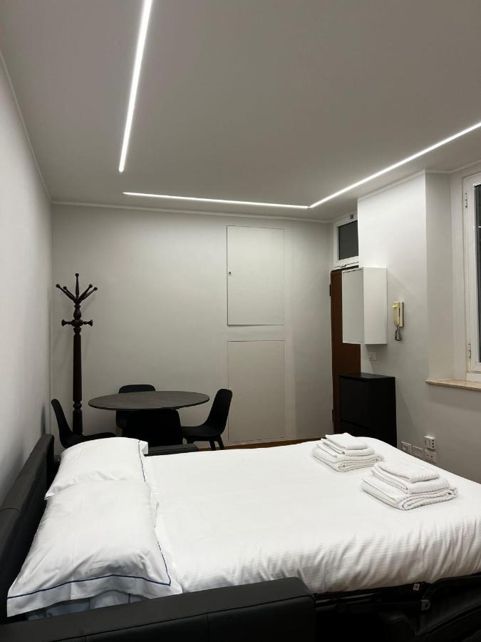 Brera Eleven Apartment มิลาน ภายนอก รูปภาพ